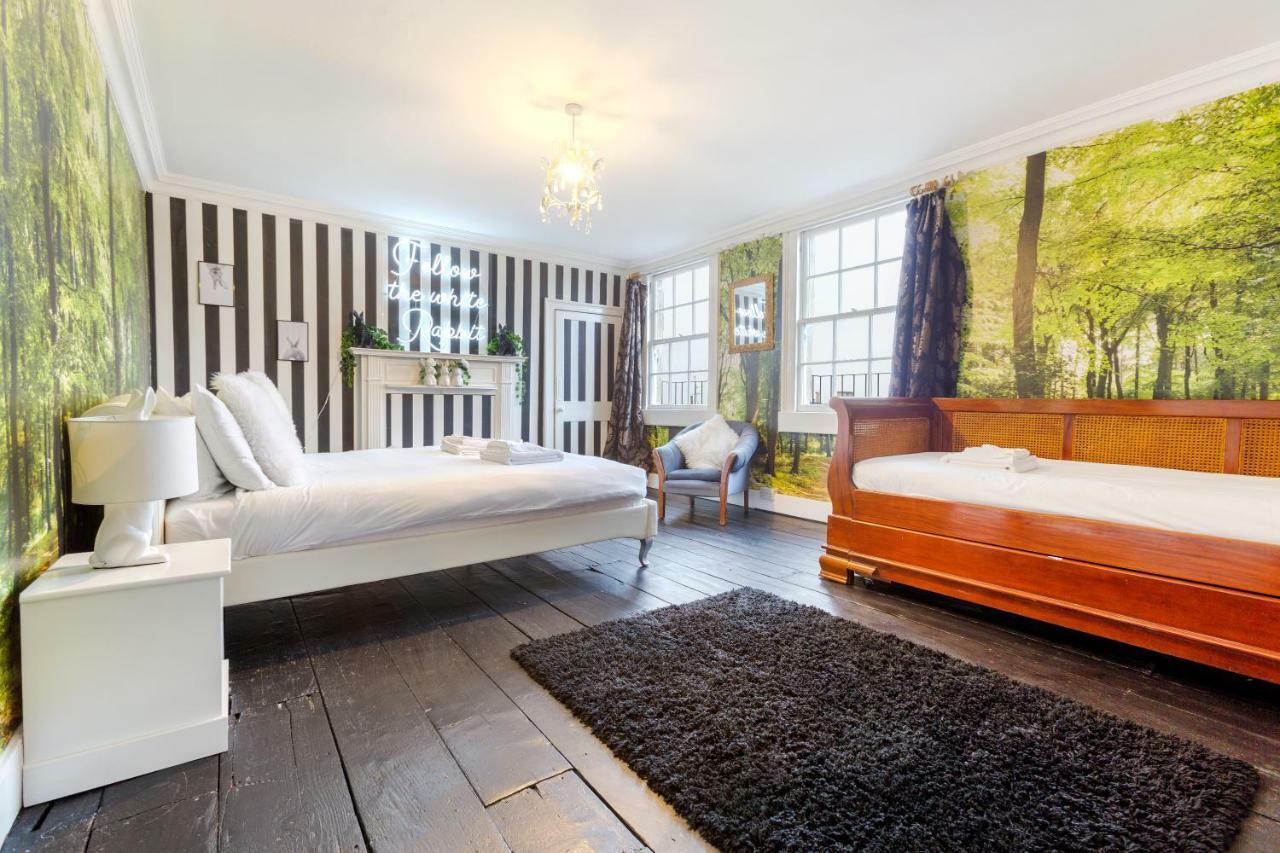 The Wonderland Townhouse - Alice In Wonderland 7Bdr Home Бат Екстер'єр фото